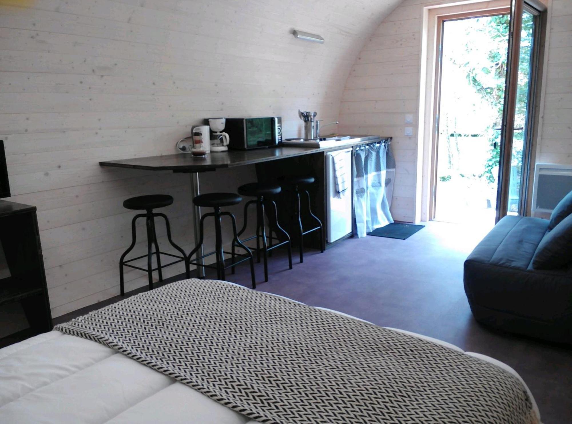 " Village Tonneaux De Tirpoil " Montilliers Habitación foto